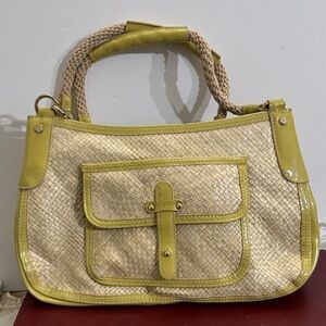 Vintage Liz Claiborne Cream and light Green (avocado) Hand Bag